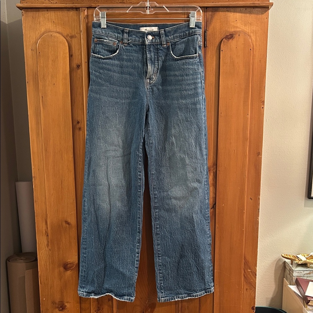 Madewell The Petite Perfect Vintage Wide-Leg Jean, color Harvey Wash, size 26P.